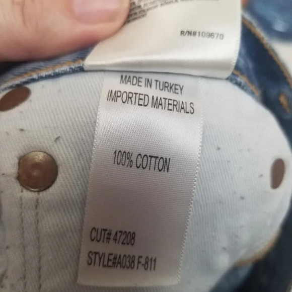 𝅺agolde High  Rise Button Fly Distressed Jean Shorts 23 - Picture 10 of 10